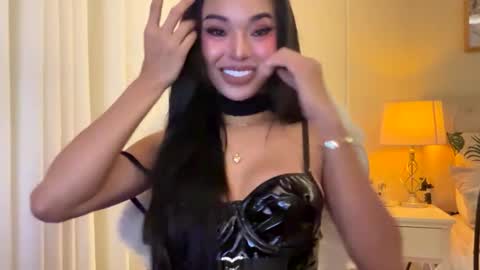 Snapshot of valeriadion chatting on September 2025 01:32:01 PM Valeria online show from September 2025 01:32:01 PM