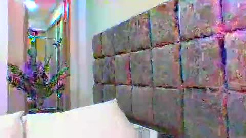 Snapshot of valeriafrannco chatting on February 2025 02:37:01 AM valeriafrannco online show from February 2025 02:37:01 AM