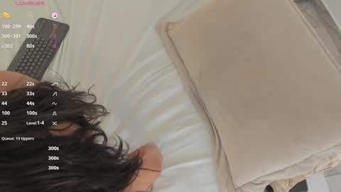 Valeria online show from December 2024 02:28:01 PM