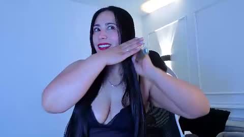 Snapshot of valeriavg_ chatting on July 2026 11:06:02 AM VALERIA online show from July 2026 11:06:02 AM