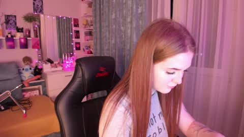 Lera online show from October 2025 05:32:02 PM