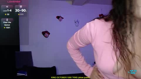 Snapshot of valerie_smile chatting on October 2025 02:45:01 AM Valerie online show from October 2025 02:45:01 AM