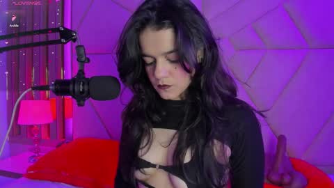 Valeria online show from November 2025 01:54:02 PM