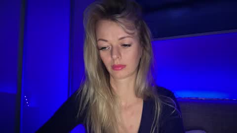 Valerie  online show from February 2026 05:52:01 PM