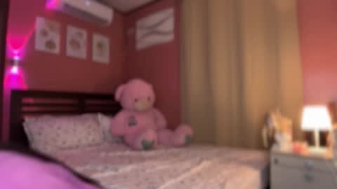 Valerie online show from November 2025 10:07:01 AM