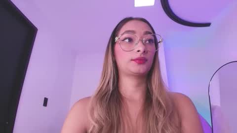 Valeryn online show from February 2026 03:11:02 AM