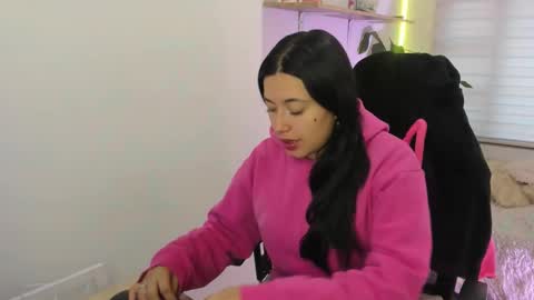 Snapshot of valery_bonnet1 chatting on September 2025 11:36:02 AM valery_bonnet1 online show from September 2025 11:36:02 AM