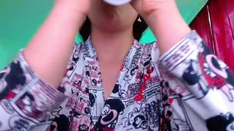 Snapshot of valery_meer_ chatting on April 2026 11:35:01 AM Valeria online show from April 2026 11:35:01 AM