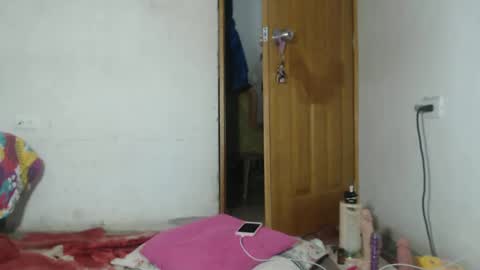 valery_prinss5 online show from November 2025 03:45:02 AM