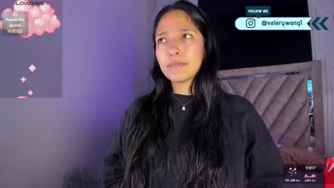 Val online show from December 2025 11:41:02 AM