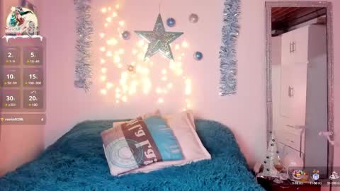 Snapshot of valeryblue chatting on December 2024 02:17:01 AM Valery Blue online show from December 2024 02:17:01 AM