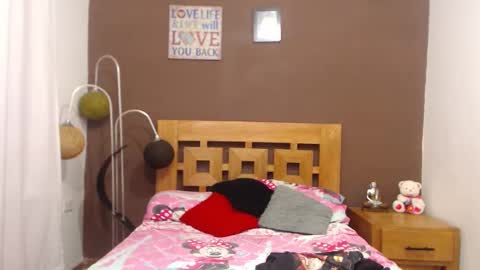 Sofia online show from February 2026 09:53:01 PM