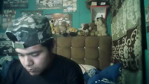 Valesh19 online show from November 2025 02:43:02 AM