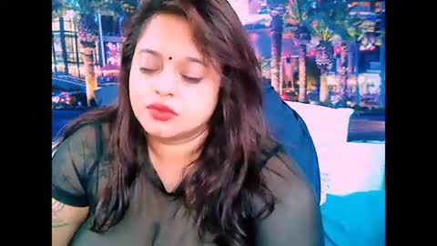 Snapshot of valleyval chatting on January 2025 12:42:01 PM indianvalvet priya is back online show from January 2025 12:42:01 PM