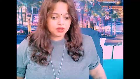 Snapshot of valleyval chatting on January 2025 06:21:01 AM indianvalvet priya is back online show from January 2025 06:21:01 AM