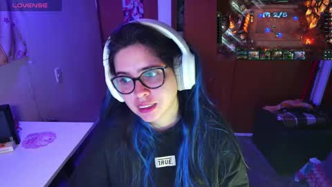 Im Violet online show from January 2025 08:38:02 AM