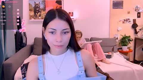 Little Devil online show from November 2025 03:34:02 PM