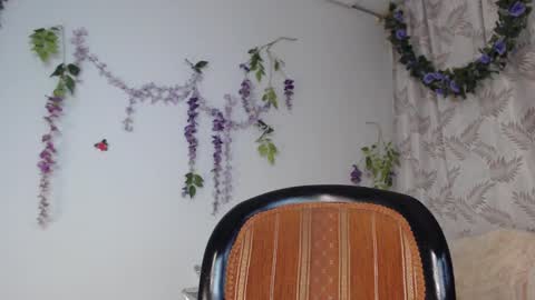 valquiria_sirgun online show from February 2025 03:35:01 PM