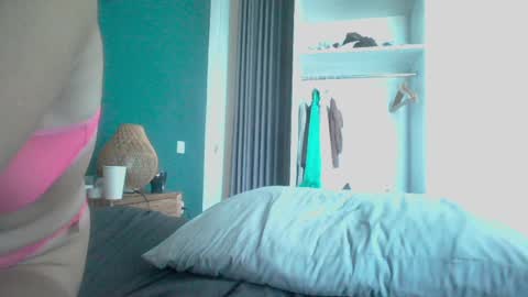 Snapshot of valure_lera chatting on February 2025 09:20:02 AM valure_lera online show from February 2025 09:20:02 AM