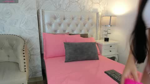 valyx7 online show from December 2025 07:32:01 PM