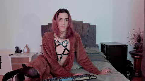 Snapshot of vamp_noah chatting on March 2025 12:41:02 PM Vamp Noah and Dan online show from March 2025 12:41:02 PM