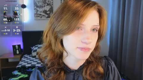 Snapshot of vampi_queen chatting on May 2026 04:47:01 PM Vampi online show from May 2026 04:47:01 PM