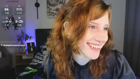 Snapshot of vampi_queen chatting on May 2026 03:06:01 PM Vampi online show from May 2026 03:06:01 PM