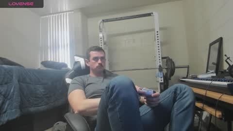 Vandal2021 online show from February 2025 09:01:01 PM