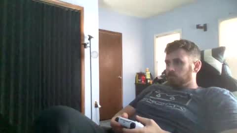 Vandal2021 online show from November 2025 03:18:02 PM