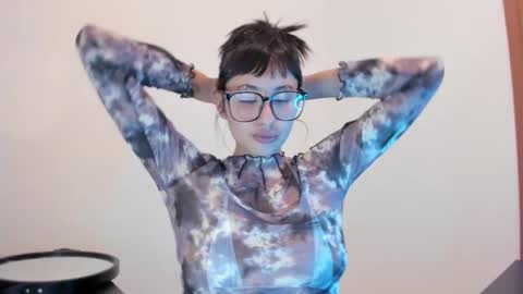 Babi Alu online show from October 2025 01:50:02 AM