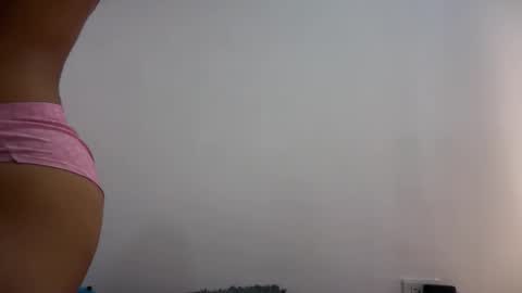 vanessa online show from December 2025 02:29:02 AM