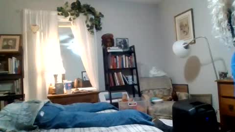 Snapshot of vanessa3211 chatting on July 2026 08:06:01 AM greeneyebandit online show from July 2026 08:06:01 AM