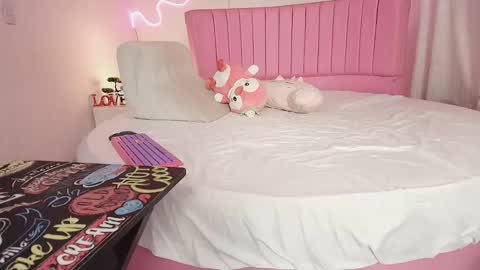 vanessa_andrea online show from November 2025 06:14:02 AM