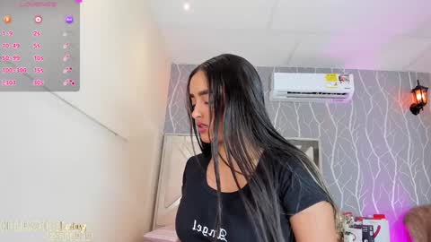    online show from December 2024 12:38:01 PM