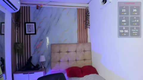 Snapshot of vanessa_jenner chatting on May 2026 09:09:02 PM vanessa_jenner online show from May 2026 09:09:02 PM