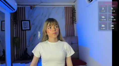 Snapshot of vanessa_jenner chatting on May 2026 02:29:01 AM vanessa_jenner online show from May 2026 02:29:01 AM