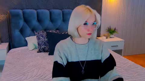 Vanessa online show from February 2026 02:40:02 PM