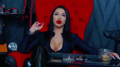 Snapshot of vanessamorningstar1 chatting on February 2025 01:40:02 PM Miss Vanessa online show from February 2025 01:40:02 PM