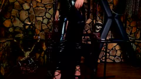 Snapshot of vanessamorningstar1 chatting on October 2025 12:24:02 PM Miss Vanessa online show from October 2025 12:24:02 PM