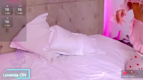 Snapshot of vanessavanne chatting on March 2025 07:54:01 PM Vanessa online show from March 2025 07:54:01 PM