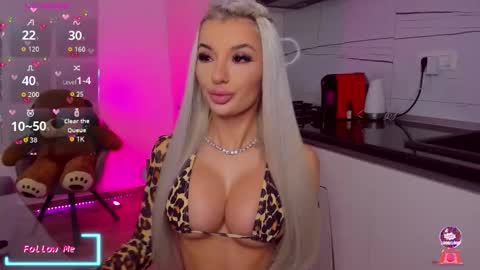 Snapshot of vanessavanne chatting on January 2026 03:28:01 PM Vanessa online show from January 2026 03:28:01 PM