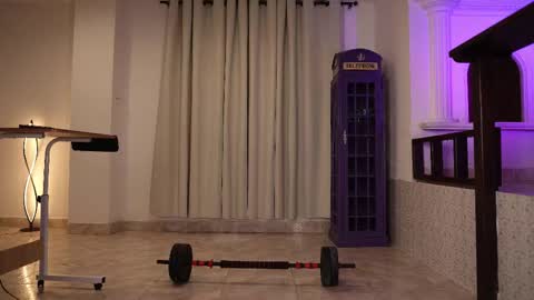 Snapshot of vaniaa_ chatting on November 2025 02:01:02 AM Vania online show from November 2025 02:01:02 AM