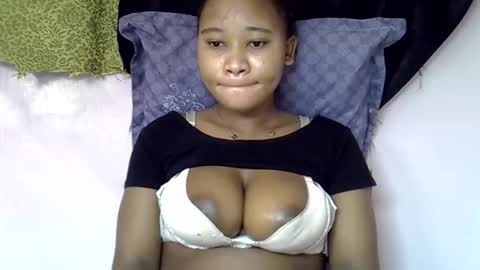 vanillavenus online show from November 2025 10:33:02 PM