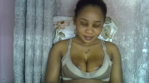 vanillavenus online show from July 2026 12:29:02 PM