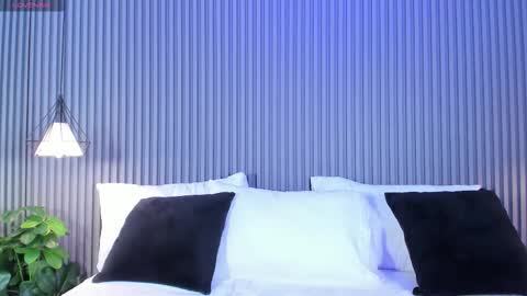 Karine online show from December 2025 11:47:01 AM