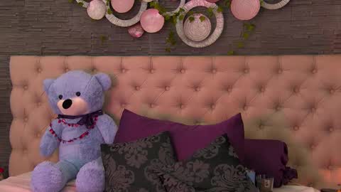 Vanessa online show from March 2026 03:06:01 PM