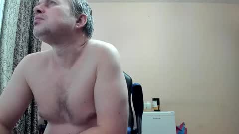 vano_822 online show from February 2026 10:28:02 PM