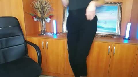 Vanessa online show from October 2025 06:23:02 AM