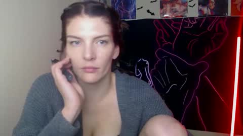 Vanessa online show from November 2025 06:19:02 PM