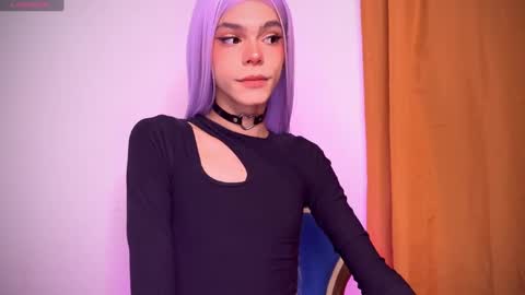 Snapshot of varya_ferreira chatting on December 2024 10:00:02 PM  Varya Ferreira - independent model  online show from December 2024 10:00:02 PM